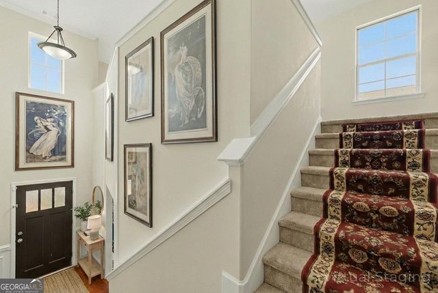 16 Telford Street, Savannah, GA 31407