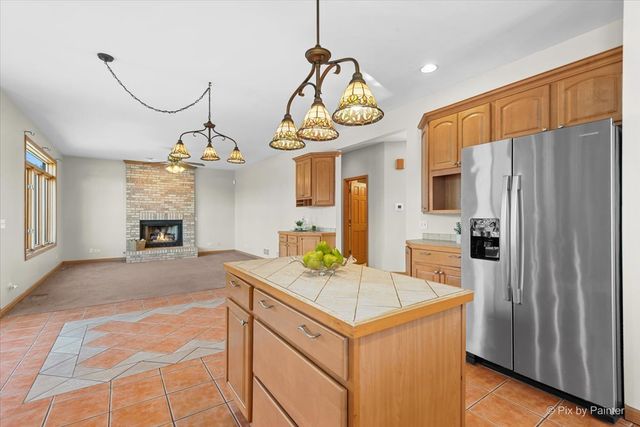 11909 Heron Drive, Huntley, IL 60142