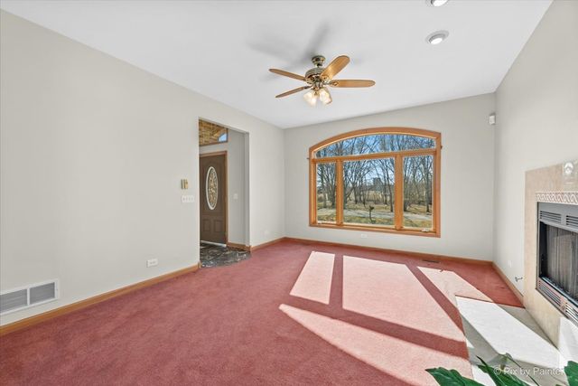 11909 Heron Drive, Huntley, IL 60142