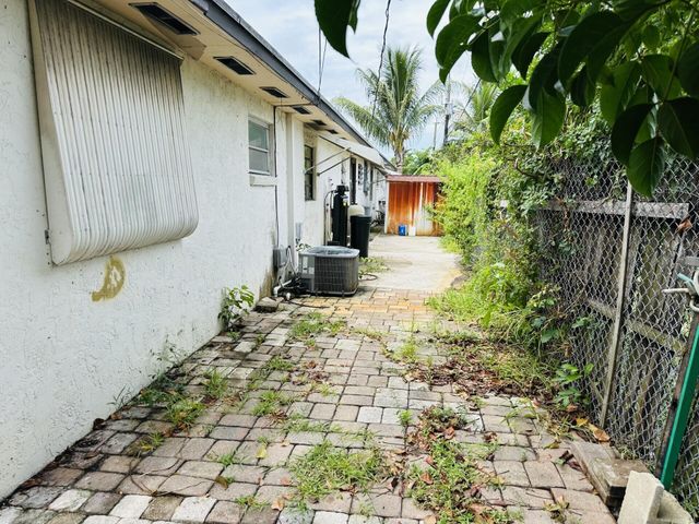 3893 Allison Court, Lake Worth, FL 33461