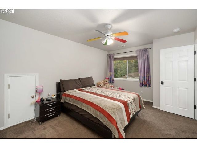 12822 Sw MORNINGSTAR Dr, Portland, OR 97223
