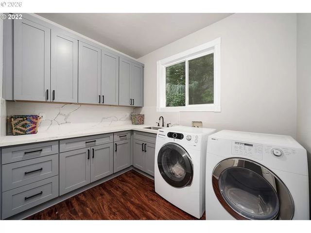 12822 Sw MORNINGSTAR Dr, Portland, OR 97223