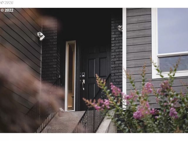 12822 Sw MORNINGSTAR Dr, Portland, OR 97223