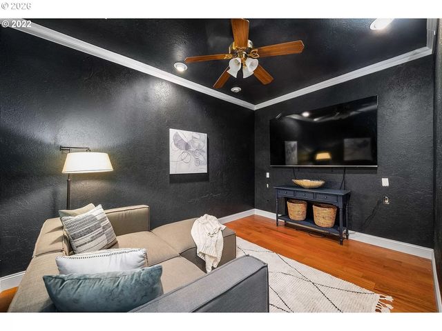 12822 Sw MORNINGSTAR Dr, Portland, OR 97223