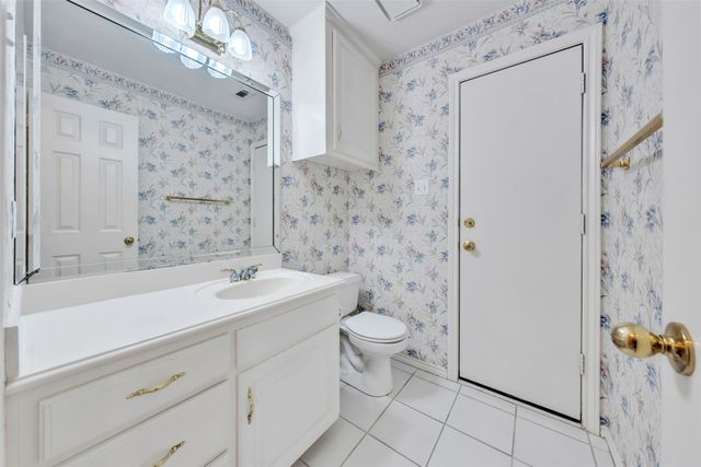 7908 Bridlewood Drive, North Richland Hills, TX 76182