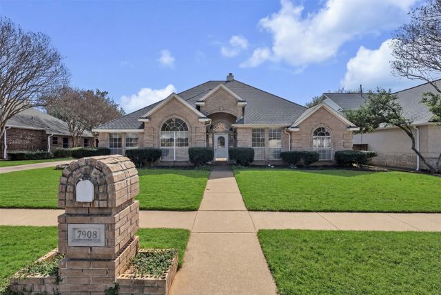 7908 Bridlewood Drive, North Richland Hills, TX 76182