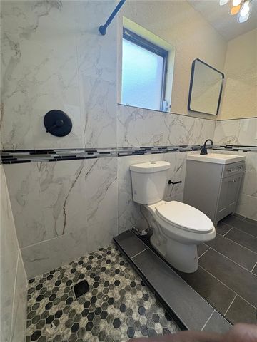 11 TROPHY LANE, Kissimmee, FL 34759