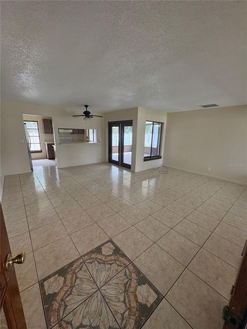 11 TROPHY LANE, Kissimmee, FL 34759