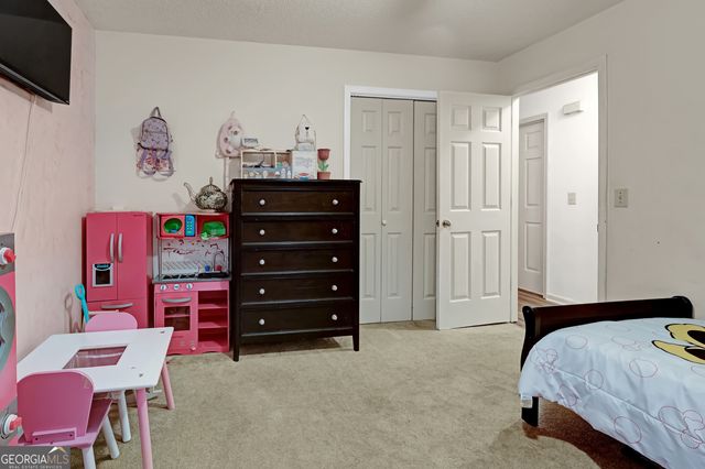 1220 N Plantation Parkway, Macon, GA 31220