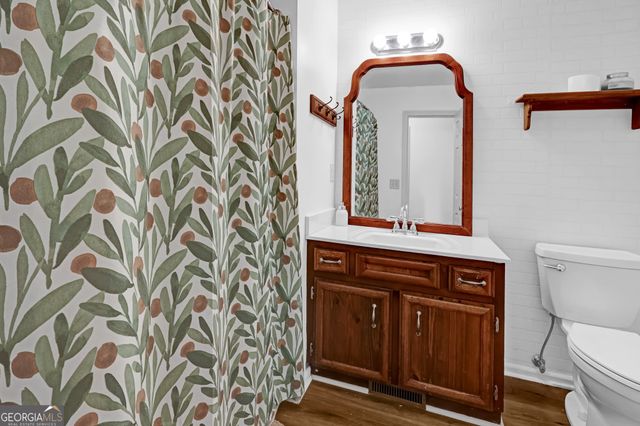 1220 N Plantation Parkway, Macon, GA 31220