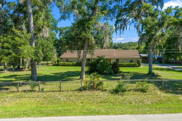 4011 SE 46TH STREET, Ocala, FL 34480