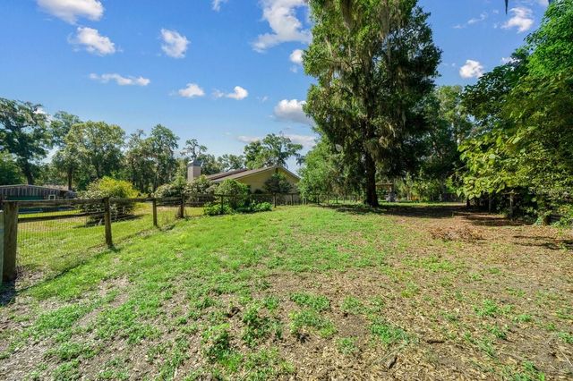 4011 SE 46TH STREET, Ocala, FL 34480