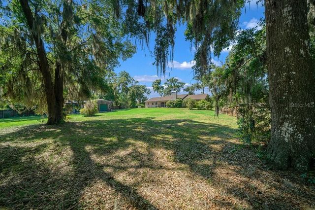 4011 SE 46TH STREET, Ocala, FL 34480