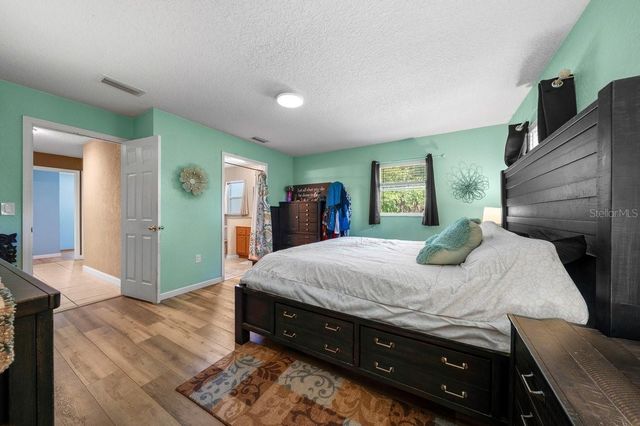 4011 SE 46TH STREET, Ocala, FL 34480