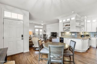 817 15th St Unit F, Port Royal, SC 29935