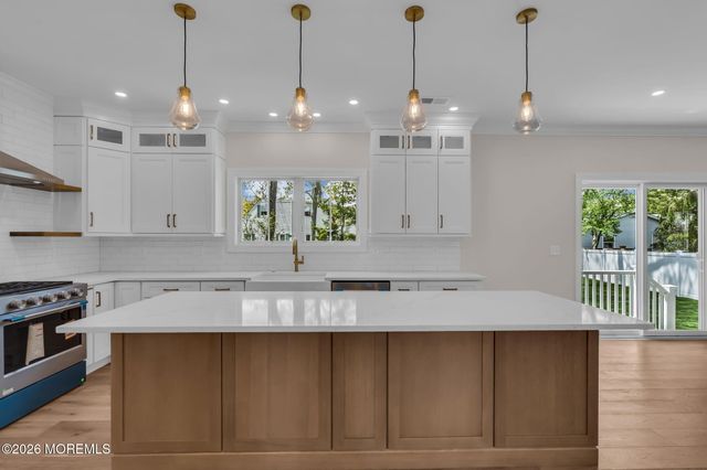 1409 Susan Lane, Point Pleasant, NJ 08742