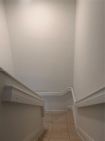2953 SE 15th Ter, Homestead, FL 33035