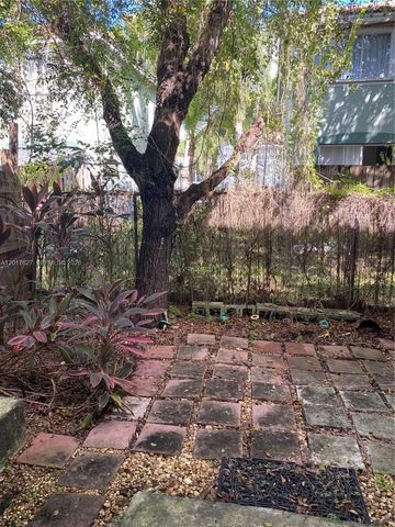 2953 SE 15th Ter, Homestead, FL 33035