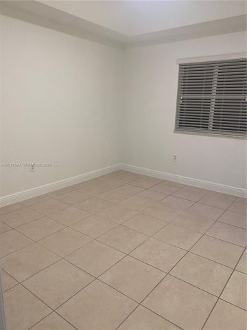 2953 SE 15th Ter, Homestead, FL 33035