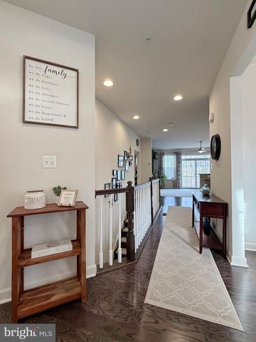 84 JOCKEY DR, La Plata, MD 20646