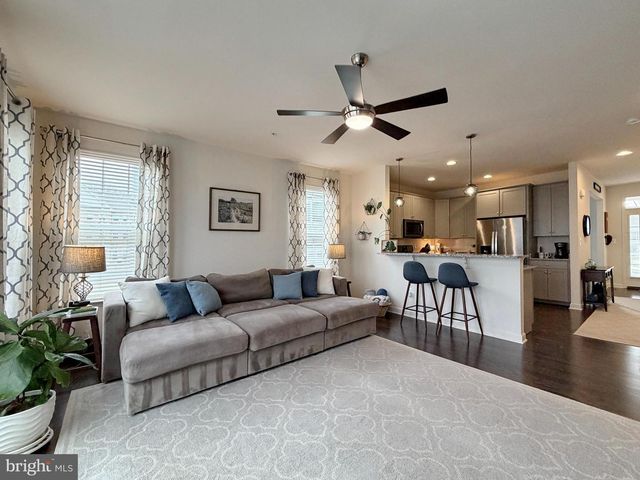 84 JOCKEY DR, La Plata, MD 20646