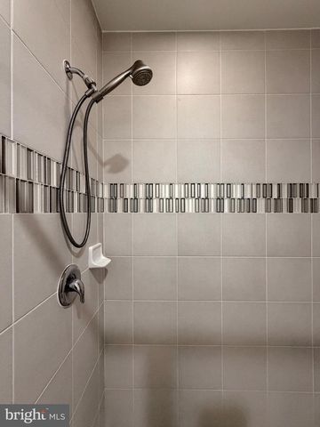 84 JOCKEY DR, La Plata, MD 20646