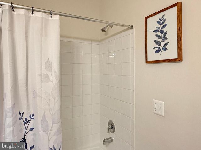 84 JOCKEY DR, La Plata, MD 20646