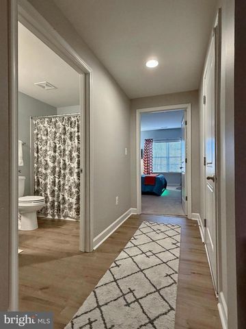 84 JOCKEY DR, La Plata, MD 20646