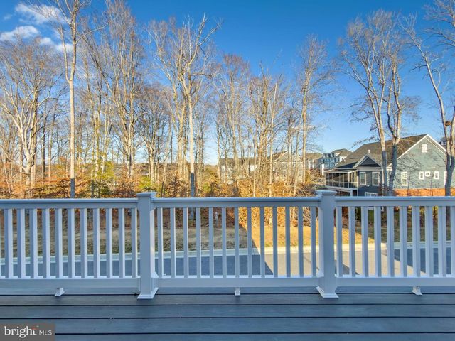 84 JOCKEY DR, La Plata, MD 20646