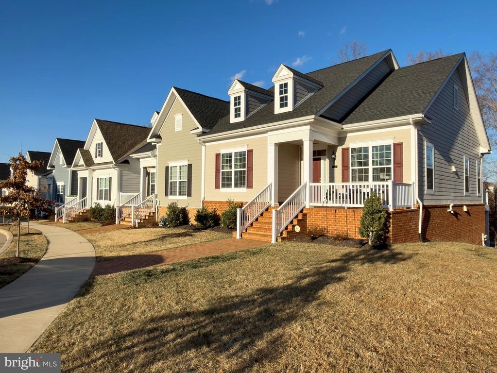 84 JOCKEY DR, La Plata, MD 20646