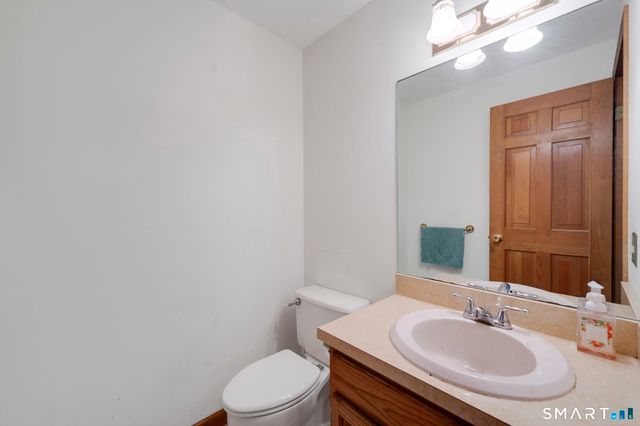 33 Woodmar Circle, South Windsor, CT 06074