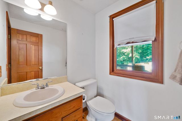 33 Woodmar Circle, South Windsor, CT 06074