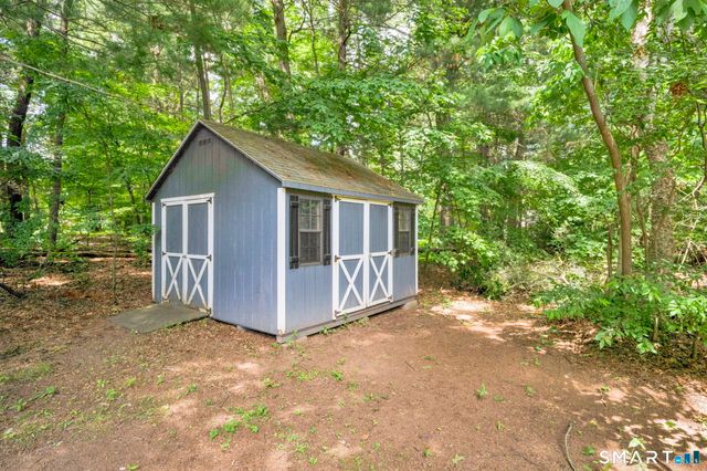 33 Woodmar Circle, South Windsor, CT 06074