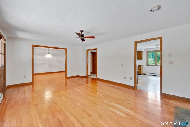33 Woodmar Circle, South Windsor, CT 06074