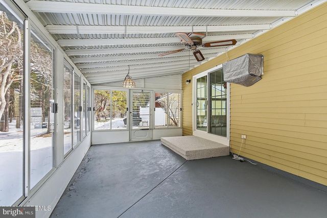 419 COSTA MESA DR, Toms River, NJ 08757