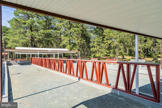 419 COSTA MESA DR, Toms River, NJ 08757