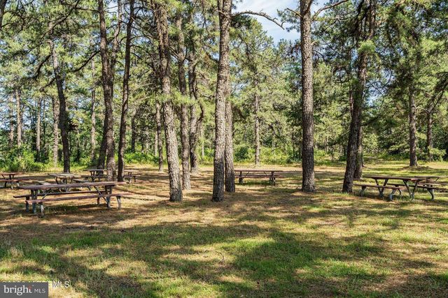 419 COSTA MESA DR, Toms River, NJ 08757