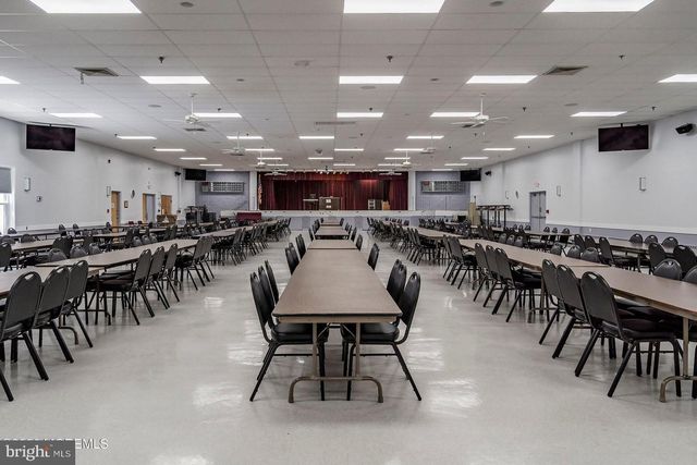 419 COSTA MESA DR, Toms River, NJ 08757