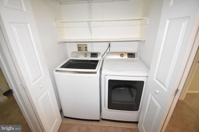 604 LINDSLEY CT, Burlington Township, NJ 08016