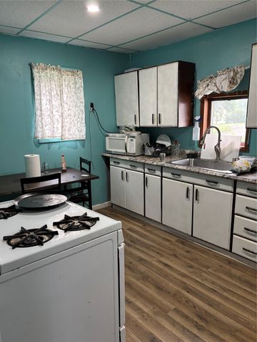 215 W Clay Street, Osceola, IA 50213
