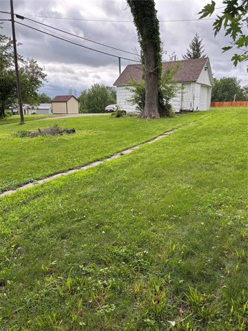 215 W Clay Street, Osceola, IA 50213