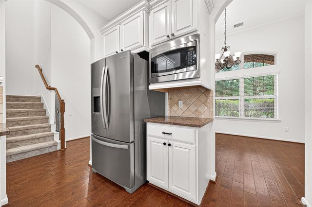 138 S Sawbridge Circle, Spring, TX 77389