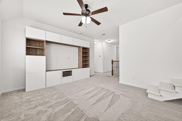 138 S Sawbridge Circle, Spring, TX 77389