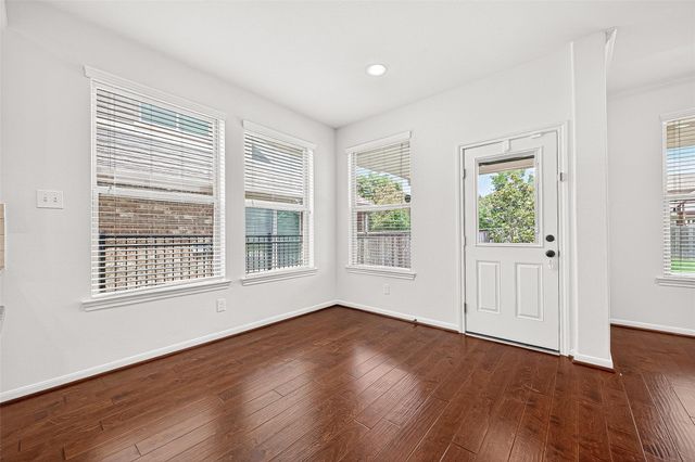 138 S Sawbridge Circle, Spring, TX 77389