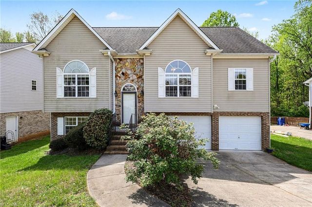 4990 Fiddlers Run Drive, Kernersville, NC 27284