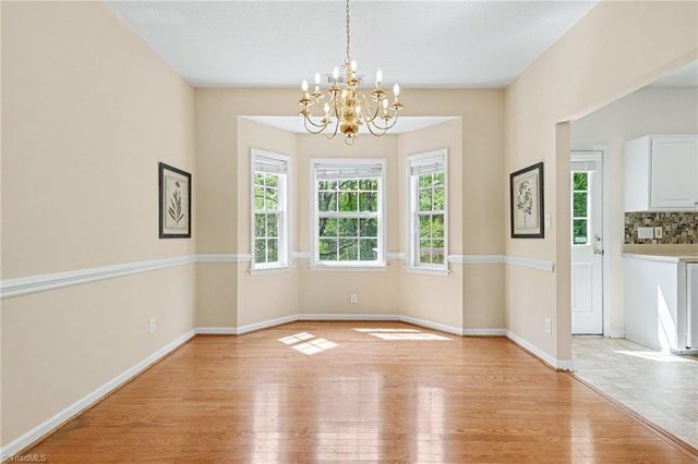 4990 Fiddlers Run Drive, Kernersville, NC 27284