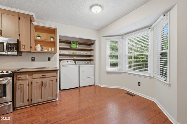 336 Thornwood Lane, Youngsville, NC 27596