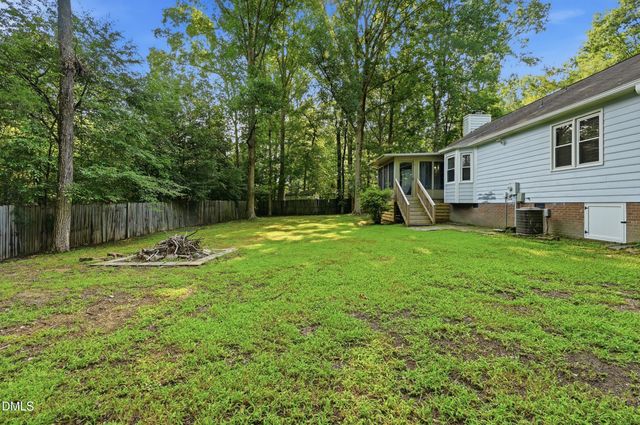 336 Thornwood Lane, Youngsville, NC 27596