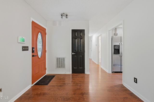336 Thornwood Lane, Youngsville, NC 27596