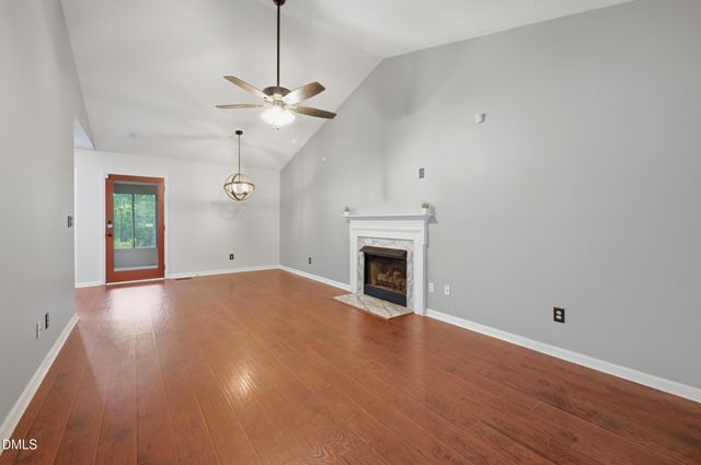 336 Thornwood Lane, Youngsville, NC 27596